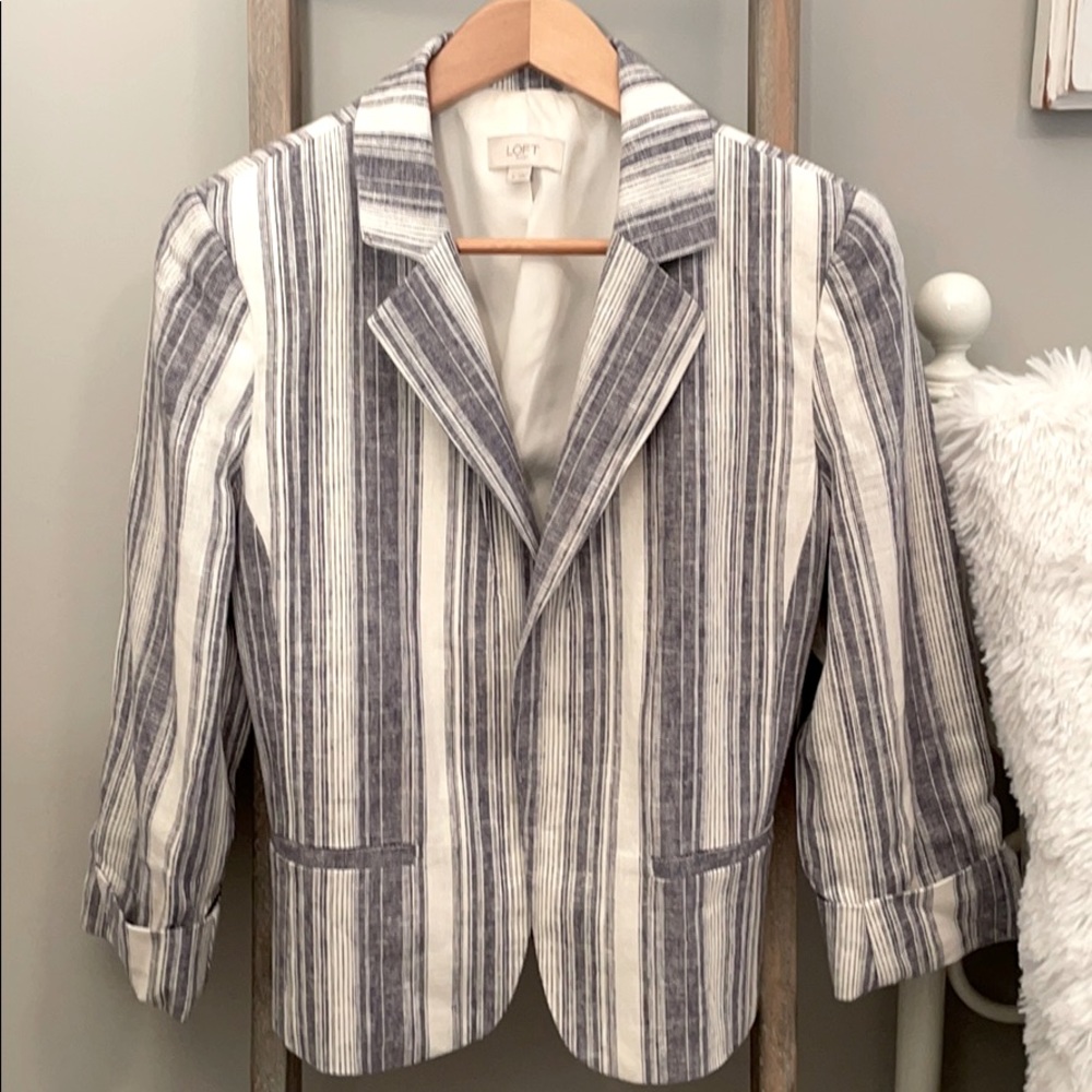 LOFT Spring and Summer Linen Blazer